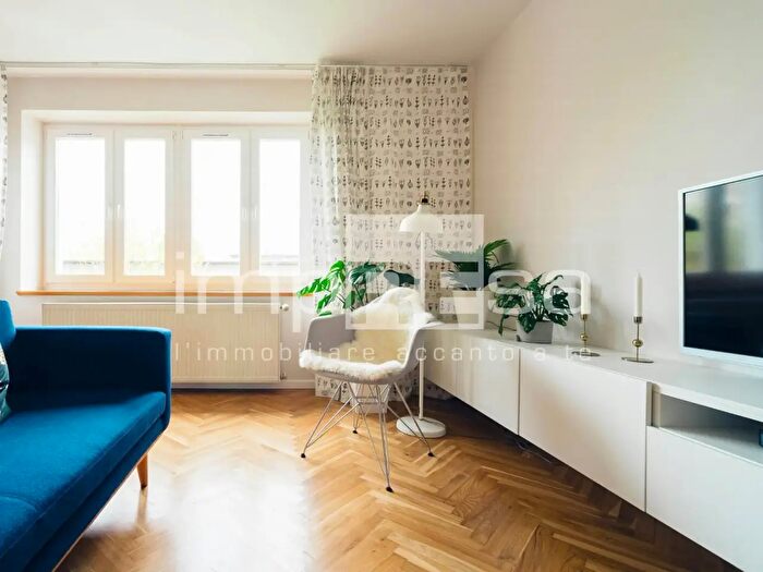 Appartamento con 6 locali in vendita in Vicolo Barberia, Treviso