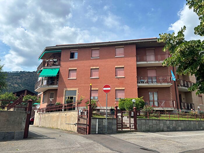 Appartamento trilocale in vendita in Via Pinerolo, Piossasco