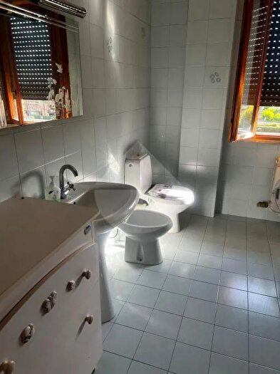 Appartamento trilocale in vendita in Assisi