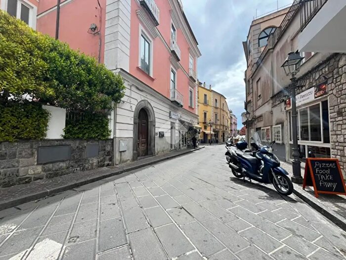 Appartamento quadrilocale in vendita in Corso SantAgata, Massa Lubrense