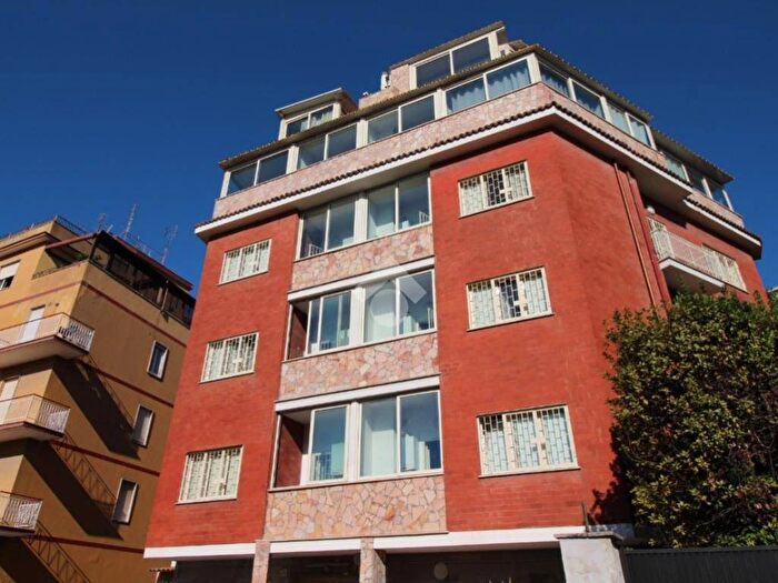 Appartamento bilocale in affitto in Via Acquedotto Paolo, Gemelli Pineta Sacchetti, Roma