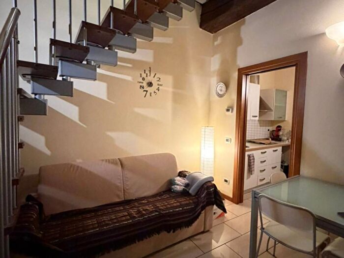 Appartamento bilocale in affitto in Via dei Rustici, Centro, Cremona