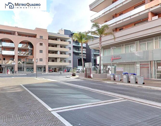 Appartamento bilocale in vendita in Viale Donato Bramante, Fiumicino