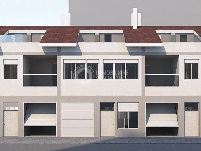 Case in Vendita e in Affitto - 2