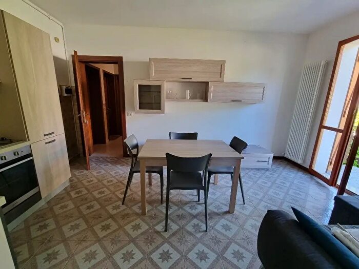 Appartamento trilocale in affitto in Via Don Morisi, Bettola
