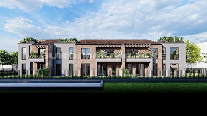 Appartamento quadrilocale in vendita in Via Lucio Riccobelli, Brescia