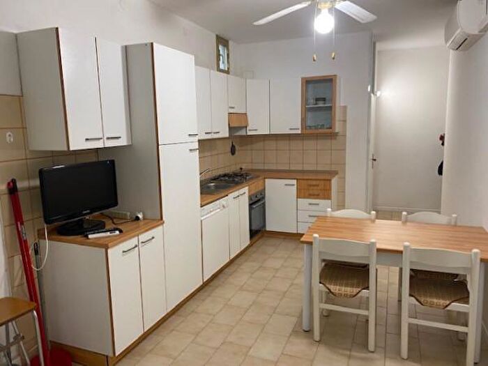 Appartamento trilocale in affitto in Viale dei Pini, Comacchio