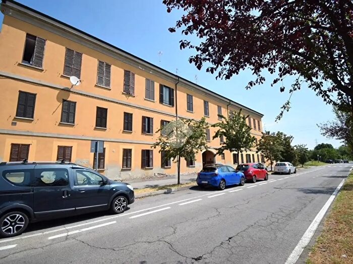 Appartamento trilocale in vendita in Via San Francesco, Brugherio