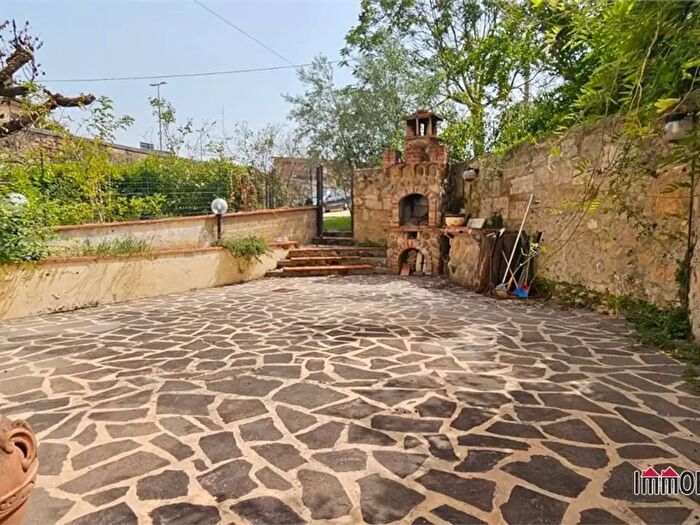 Appartamento quadrilocale in vendita in Colle Di Val D'Elsa