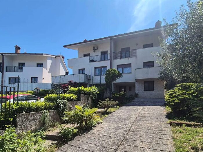 Casa quadrilocale in vendita in Via Calderai, Muggia