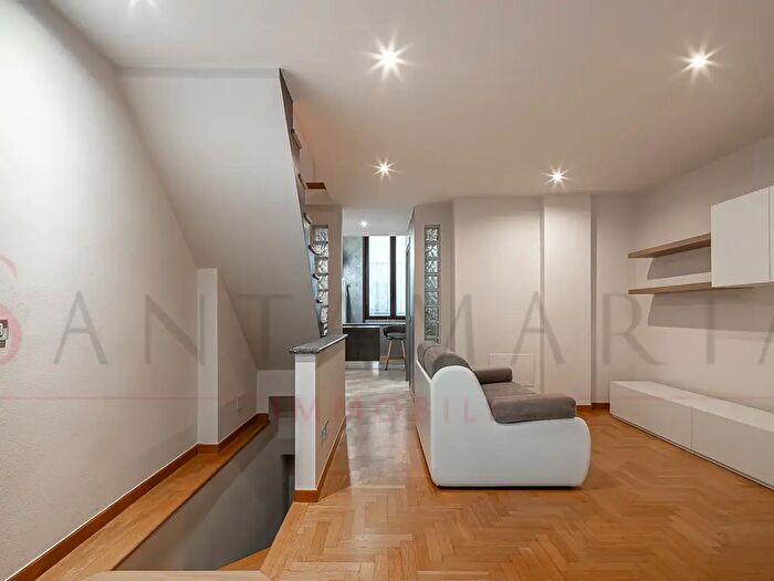 Appartamento trilocale in vendita in Piazza Francesco Guardi, Milano