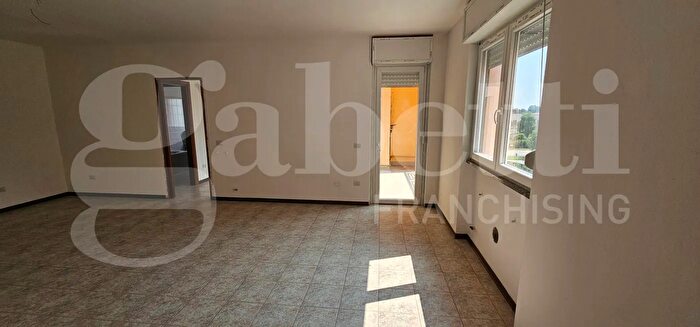 Appartamento bilocale in vendita in Via Vincenzo Monti, Robecchetto Con Induno