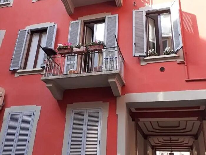 Appartamento trilocale in affitto in Milano