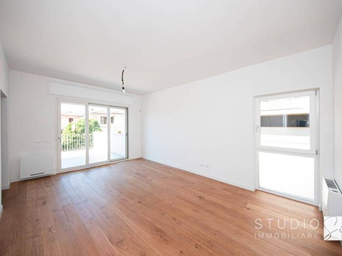 Casa con 5 locali in affitto in Via dei Cipressi, Pistoia Ovest, Pistoia