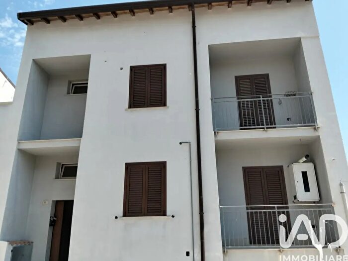 Casa con 14 locali in vendita in Via Martiri d'Ungheria, Guglionesi