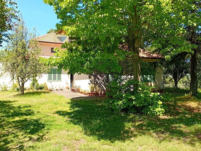 Casa quadrilocale in vendita in Via Montelaguardia, Randazzo