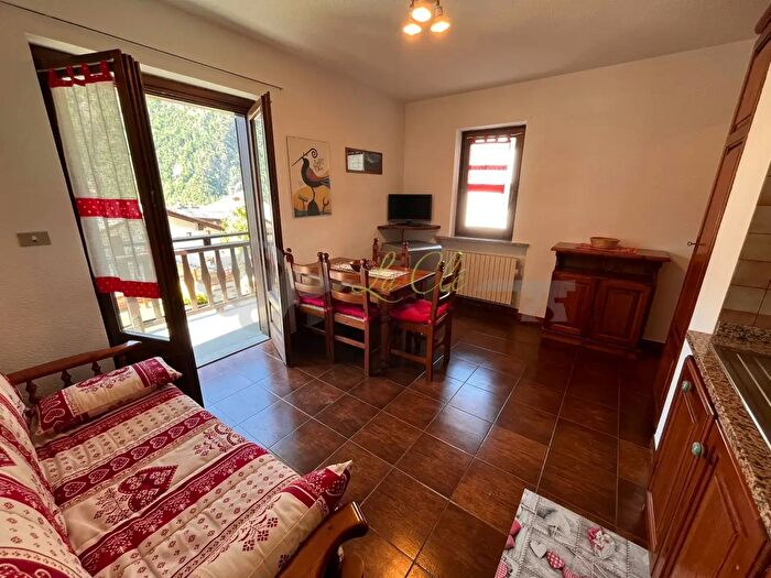 Appartamento bilocale in affitto in Morgex