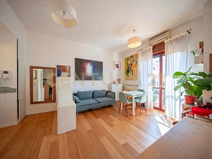 Appartamento in vendita in Via di Tor Fiorenza, Roma