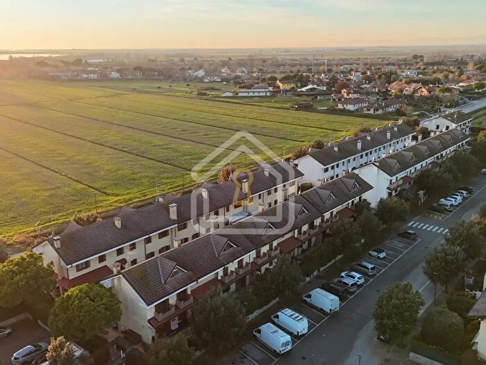 Casa con 5 locali in vendita in Via Casabianca, Lignano Sabbiadoro