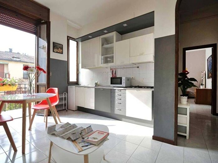 Appartamento bilocale in affitto in Via Fra Bartolomeo, Washington, Milano