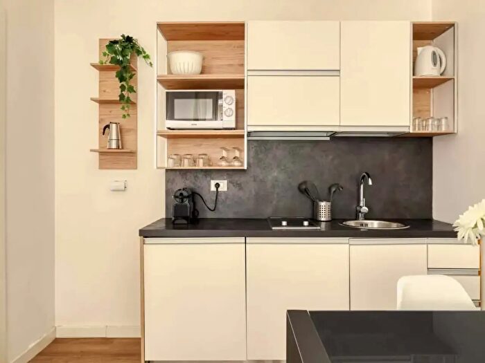 Appartamento monolocale in affitto in Via Vittoria Colonna, Milano
