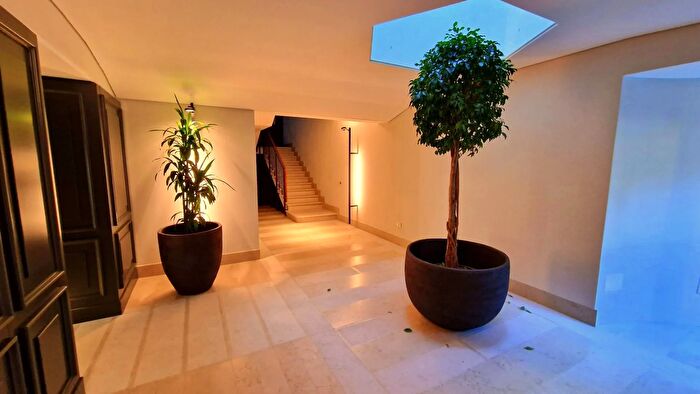 Casa quadrilocale in vendita in Treviso Piazza Duomo, Treviso