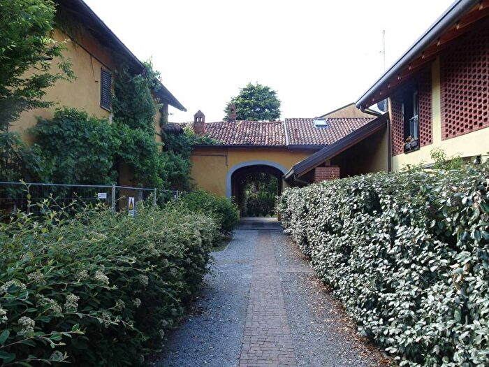 Appartamento monolocale in affitto in Via Crocefisso, Cantalupo, Cerro Maggiore