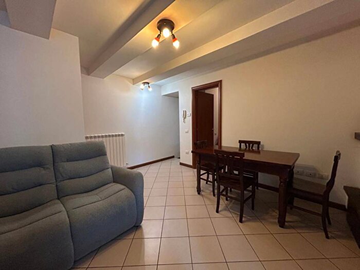 Appartamento bilocale in affitto in Via Goffredo Mameli, Centro Storico, Spoleto