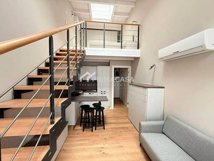 Appartamento bilocale in affitto in Via Stefanardo da Vimercate, Gorla, Milano