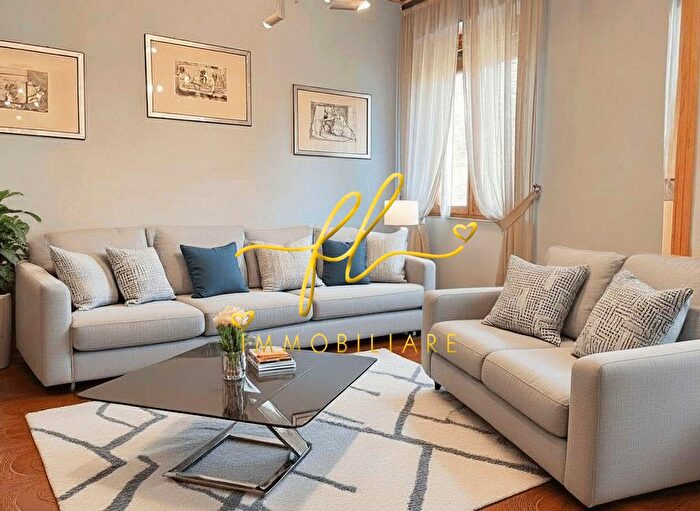 Appartamento con 5 locali in vendita in Volterra