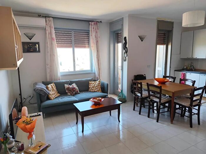 Appartamento bilocale in vendita in Floridia