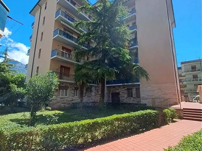 Appartamento con 5 locali in vendita in Sulmona