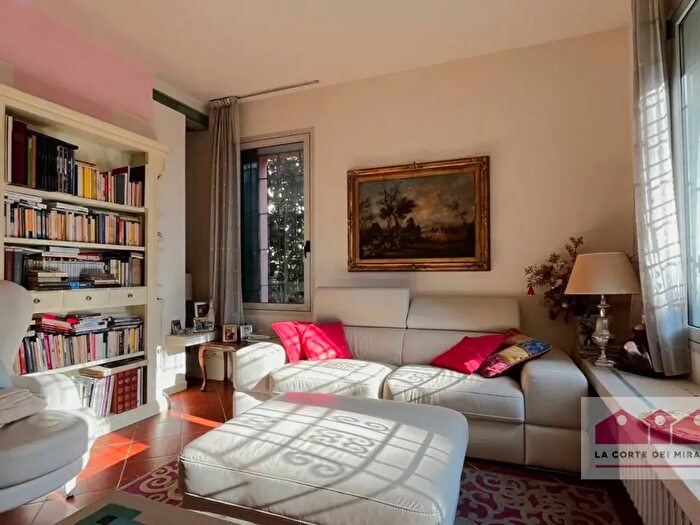 Appartamento trilocale in affitto in Via Petrarca, Vicenza