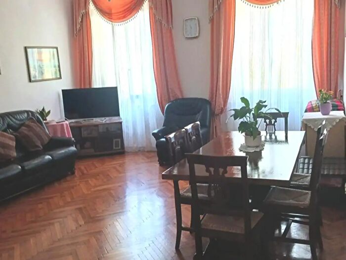 Appartamento con 5 locali in vendita in Santa Croce Sull'Arno