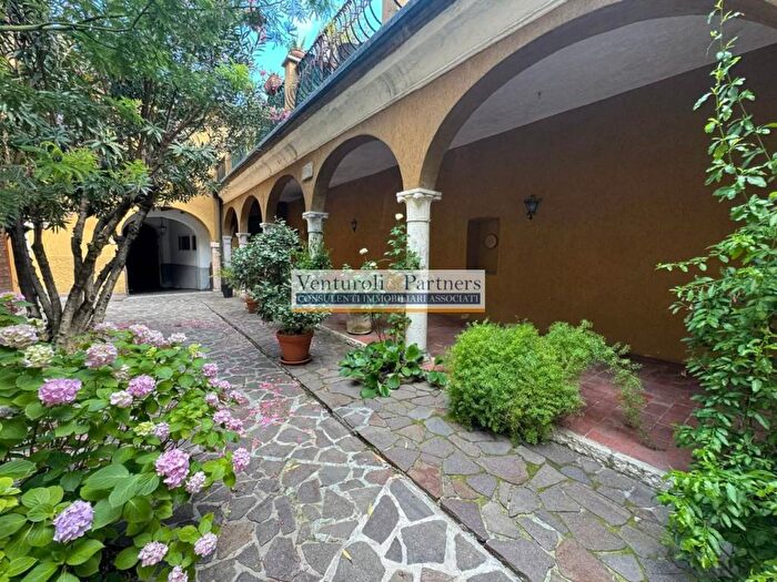 Appartamento monolocale in affitto in Via Giuseppe Garibaldi, Centro, San Felice del Benaco