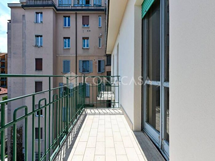 Appartamento bilocale in vendita in Via Azzo Carbonera, Porta Vittoria, Milano
