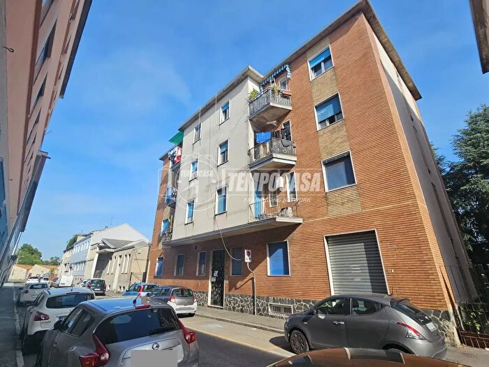 Appartamento bilocale in vendita in Via Monte Spluga, Baranzate