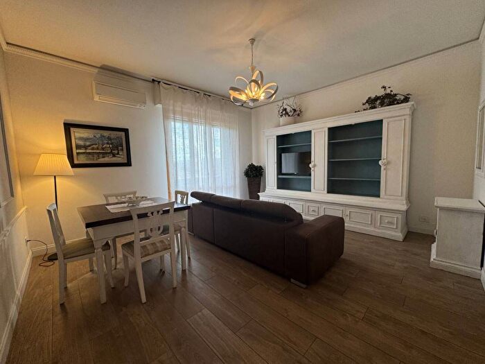 Appartamento quadrilocale in affitto in Legnaia San Quirico Monticelli, Firenze