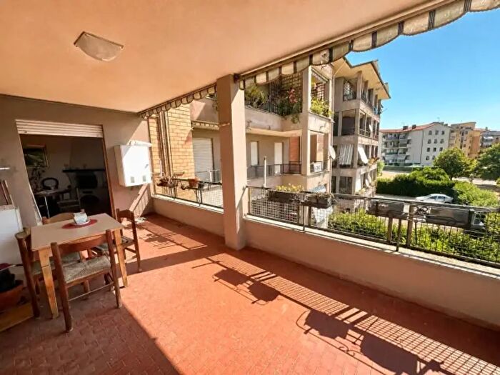 Appartamento con 6 locali in vendita in Via Santa Lucia, Viterbo