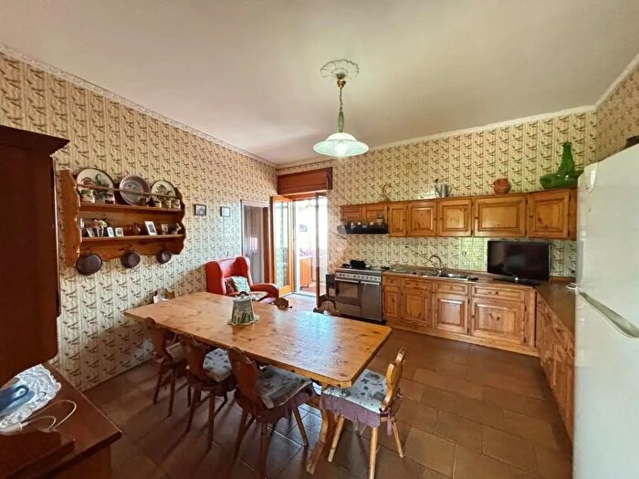Appartamento quadrilocale in vendita in Via Spiniello, Acerra