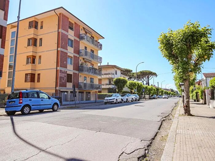 Appartamento trilocale in vendita in Pisa