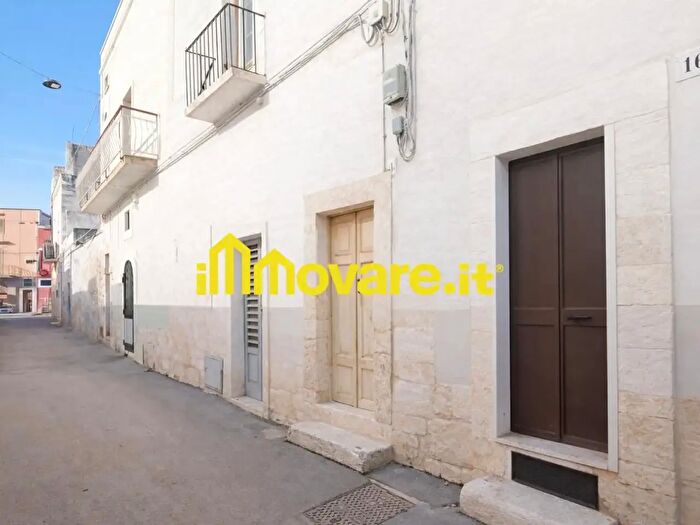 Casa monolocale in vendita in Via Ognissanti, Valenzano