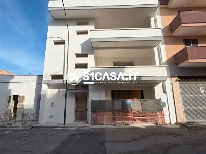 Casa con 6 locali in vendita in Via Alceste Colitta, Galatone