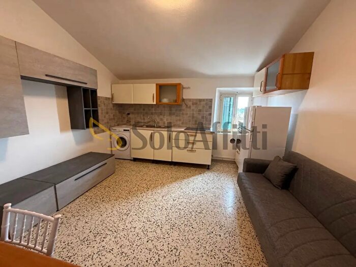 Appartamento quadrilocale in affitto in Via Emilia Est, Modena