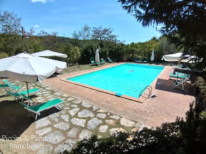 Casa con 5 locali in vendita in Le Ginestre di Greppolischieto, Piegaro