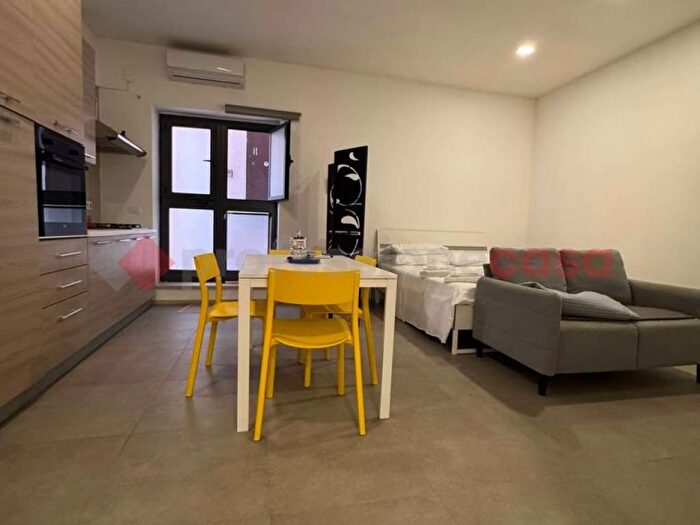 Appartamento monolocale in affitto in Via Piazzetella, Centro, Minturno