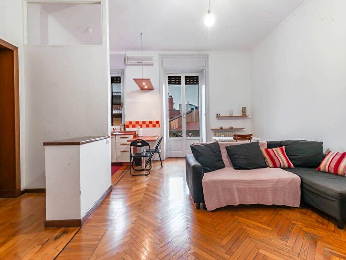 Appartamento bilocale in affitto in Viale Edoardo Jenner, Farini, Milano