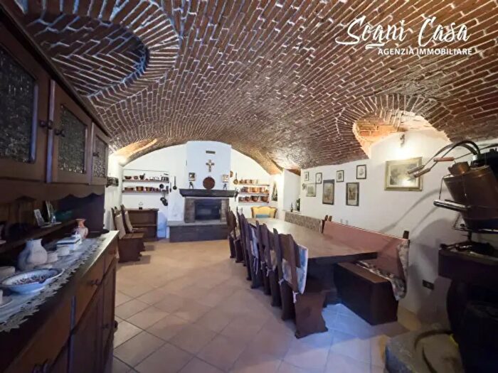 Casa con 5 locali in vendita in Via Roma, Cavaglio DAgogna