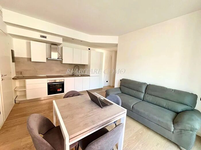 Appartamento bilocale in affitto in Via San Francesco dAssisi, Cantu