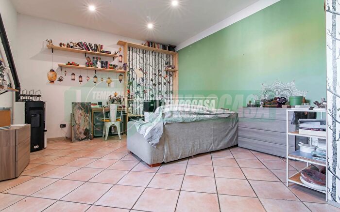 Appartamento bilocale in vendita in Via Cascina Malpaga, Uboldo